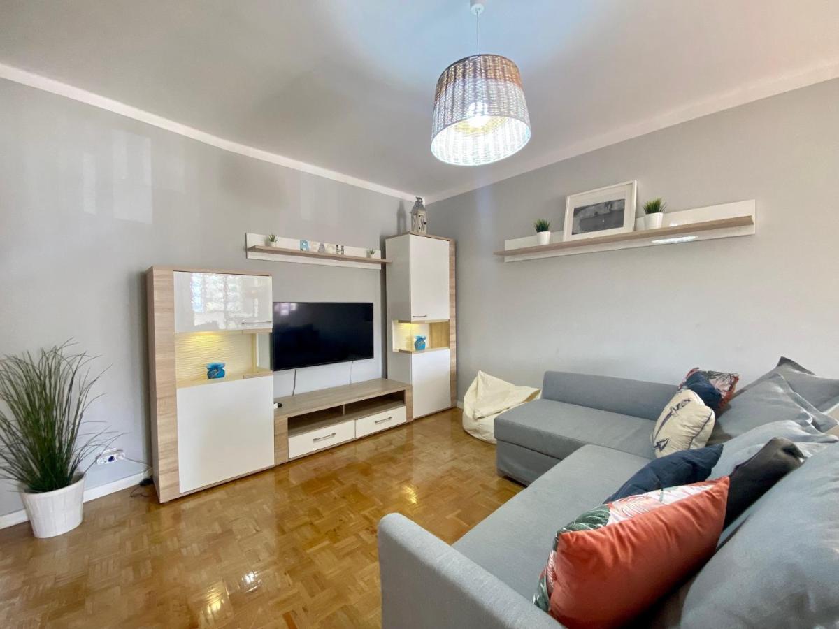 Quarteira Beach Apartment By Homing エクステリア 写真
